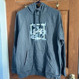 Men’s under armour hoodie